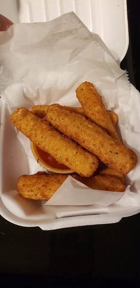 6 Mozzarella Sticks